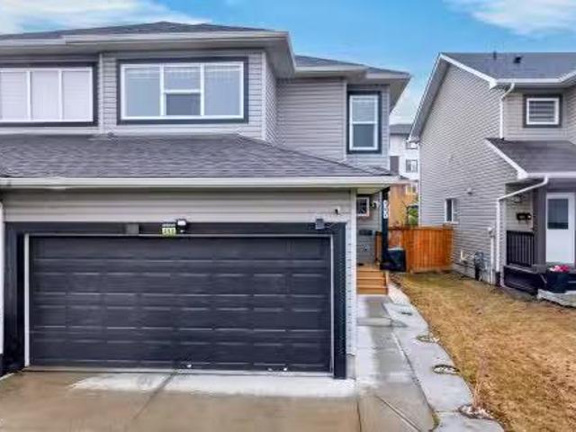 308 42 Avenue, Edmonton, AB, T6T 1B3 house for sale Listing.