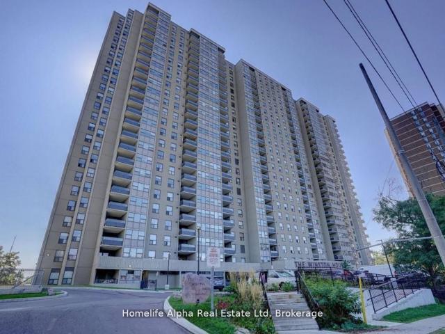 308 75 Emmett Avenue, York | 2+1Beds/2Bath, Condo, $2,900/mo | Condos. Ca