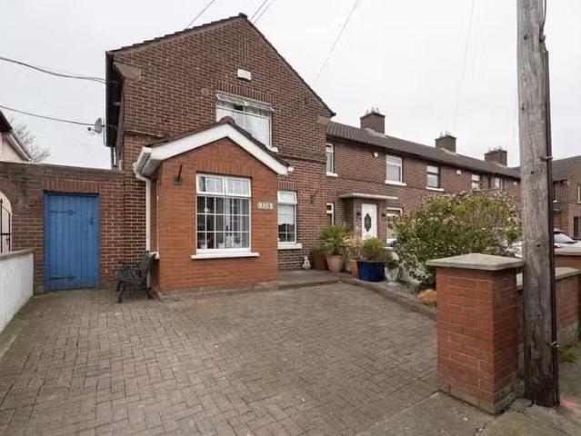 308 Captain's Road, Dublin 12, Crumlin, Dublin 12, D12F2H0 is.