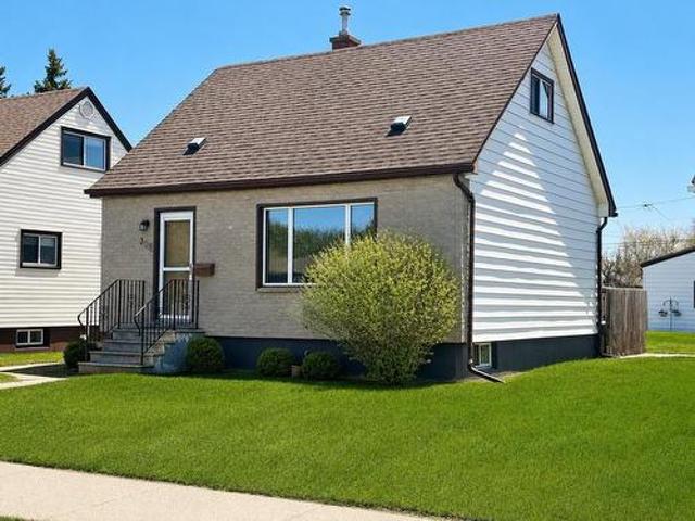 308 Christina St W, Thunder Bay, ON, P7E 4P6 house for sale | Listing ID TB2601 | Royal LePage