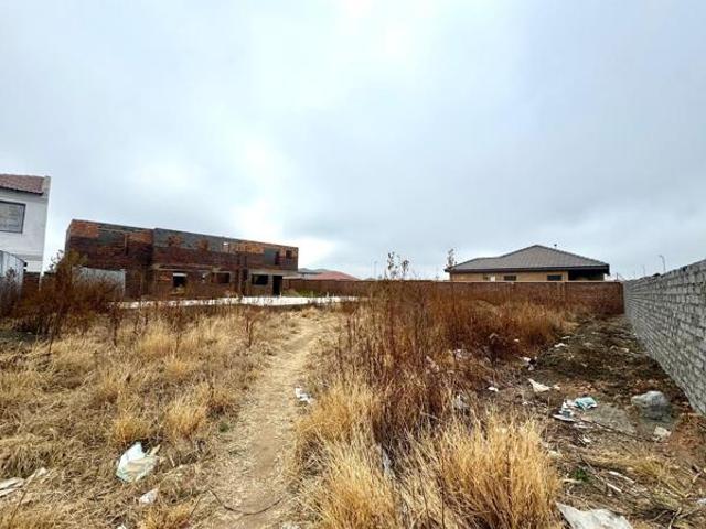308 m² Land available in Secunda