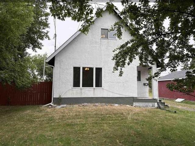 308 Third Street W, Fort Frances, ON, P9A 3A7 house for sale | Listing ID TB2602 | Royal LePage