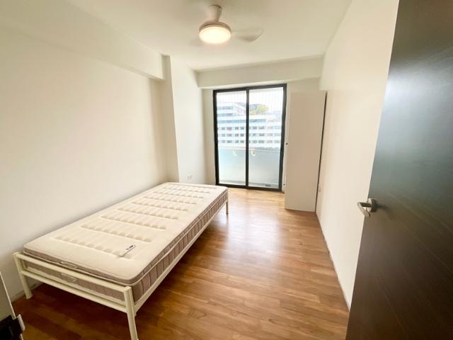 308B Punggol Walk HDB Apartment Room Rental, $850, 1 Bed 1 Bath 1,076 sqft $0.79 psf