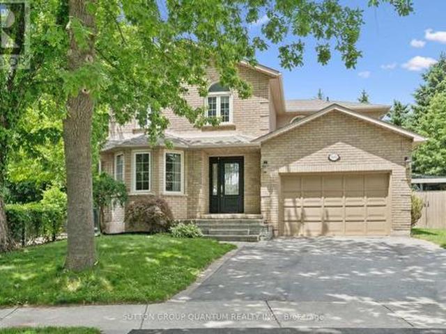3092 Shannon Crescent, Oakville, ON, L6L 6B4 house for sale | Listing ID W13494 | Royal LePage