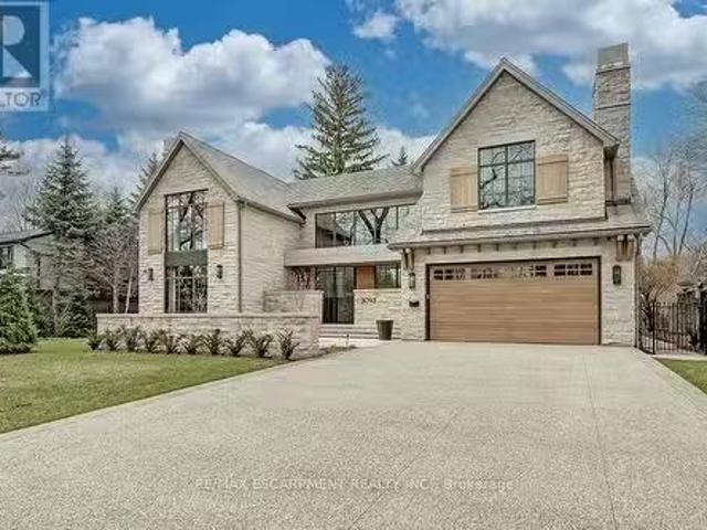 3093 Princess Boulevard, Burlington, ON, L7N 1G3 house for s.