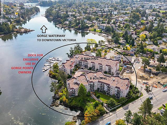 309 1085 Tillicum Rd Esquimalt, British Columbia