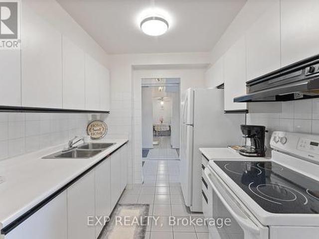 309 2 Islington Avenue, Toronto, ON, M9L 2K1 condo for sale | Listing ID W12080 | Royal LePage
