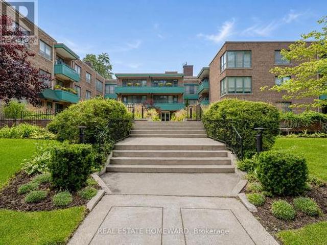 309 30 Elm Avenue, Toronto, ON, M4W 1N5 condo for sale | Listing ID C13531 | Royal LePage