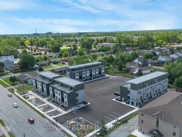 309 6 Mcleod Road, Niagara Falls, ON, L2G 3G5 townhouse for lease | Listing ID X13490 | Royal LePage