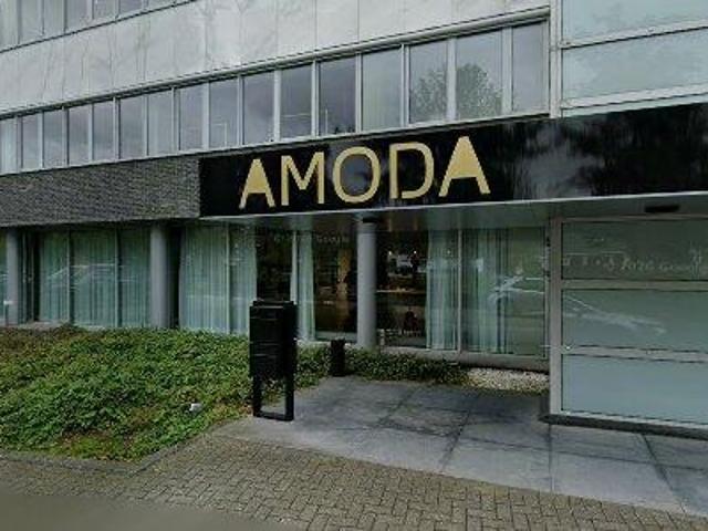 309 730 m2 office space for rent in Edegem