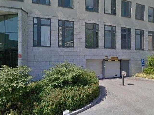 309 m2 kontor uthyres i Västerort