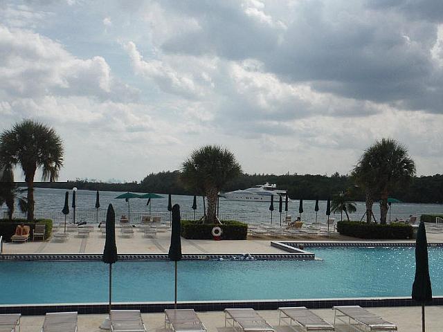 309k Florida 300bayviewdrsunnyisles Bayintercoastalview 1/1condo
