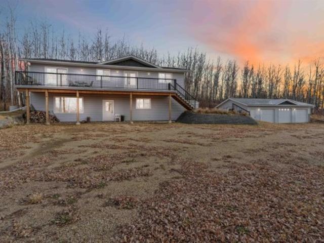 30 59 Hwy 18, Rural Barrhead County, AB, T7N 1N3 house for sale | Listing ID E4483 | Royal LePage