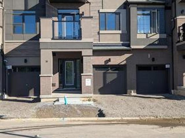 30 660 Colborne Street W, Brantford, ON, N3T 0Y7 townhouse for lease | Listing ID X13483 | Royal LePage