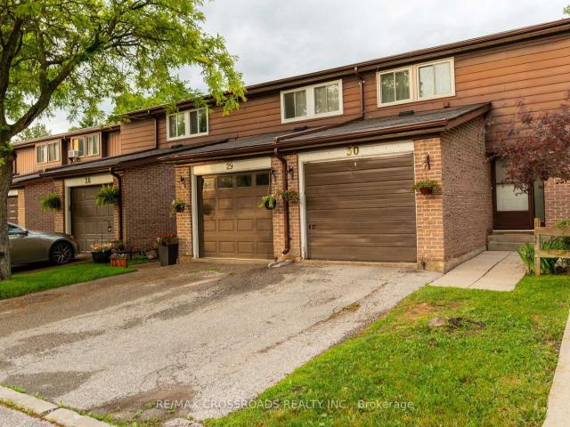 30 350 Camelot Court, Oshawa | For Sale @ $519,900 | Condos. Ca