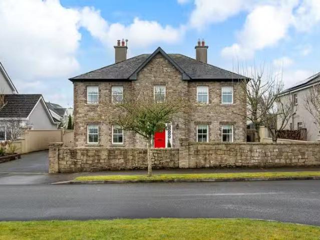 30 Tegan Court, Screggan, Tullamore, Co. Offaly, R35A398 is fo.