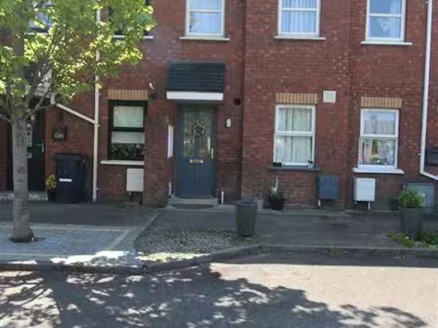 30 Thornchase, Woodale Road, Rush