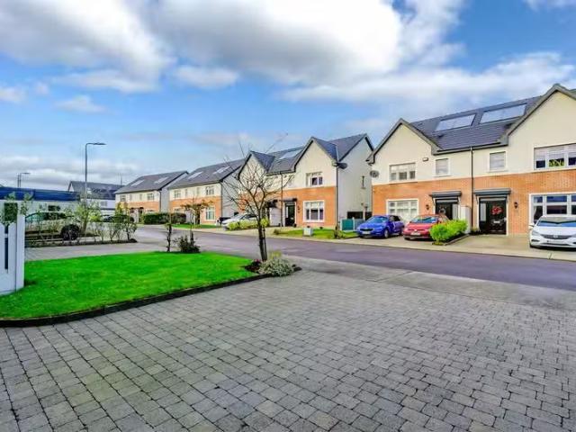 30 The Lawn, Janeville, Carrigaline, Cork, P43 H953