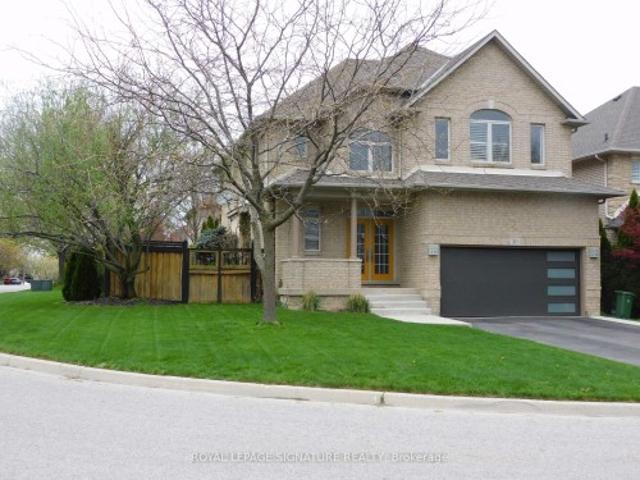30 Walcotte Avenue, Hamilton, ON, L9K 1M8 house for sale | Listing ID X13107 | Royal LePage