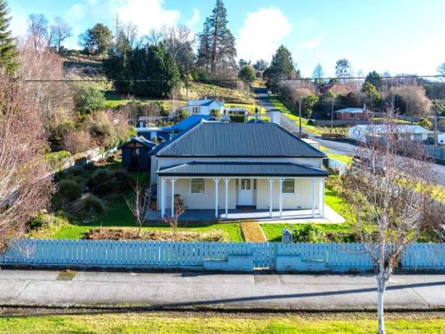 30 Whitehaven Street, Lawrence, Clutha