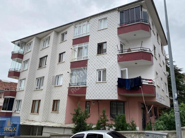 30 Ağustos Da Hem Yatırımlık Hem Oturumluk Ara Katda 3+1 Daire