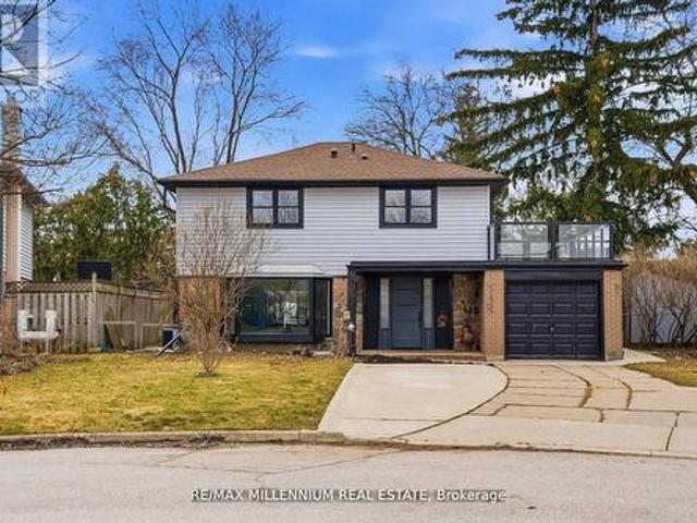 30 Allendale Road, Brampton, ON, L6W 2Y8 house for sale | Listing ID W13455 | Royal LePage