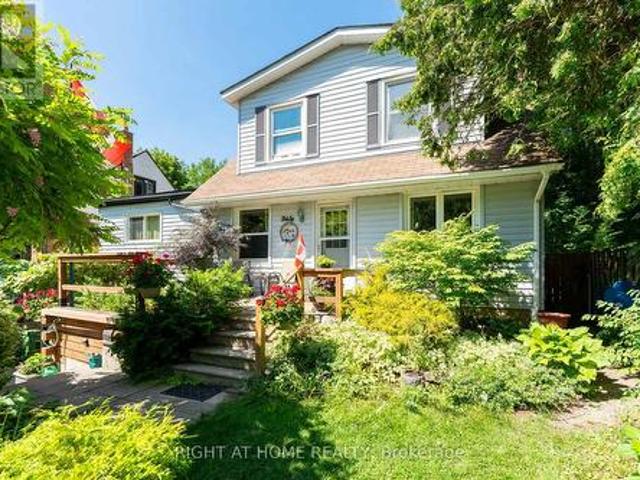 30 Allister Avenue, Toronto, ON, M1M 3K9 house for sale | Listing ID E13563 | Royal LePage