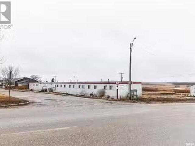 30 Atlantic Avenue, Kerrobert, SK, S0L 1R0 commercial for sa.