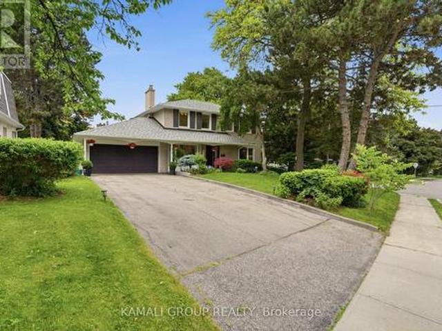 30 Blue Ridge Road, Toronto, ON, M2K 1R7 house for sale | Listing ID C13429 | Royal LePage