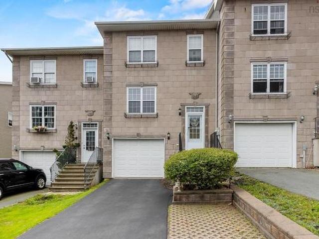 30 Brigadier Court, Halifax, NS, B3M 4Y5 house for sale | Listing ID 202621 | Royal LePage