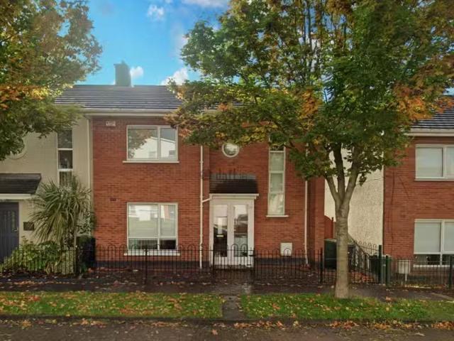 30 Castlecurragh Park, Blanchardstown, Mulhuddart, Dublin 15 i.