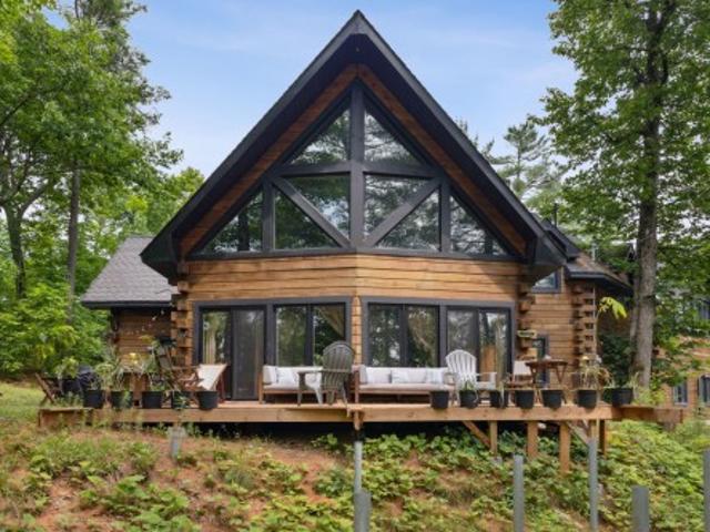 30 Ch. De La Lyrique, Val Des Monts, QC, J8N 4B3 house for sale | Listing ID 12528 | Royal LePage