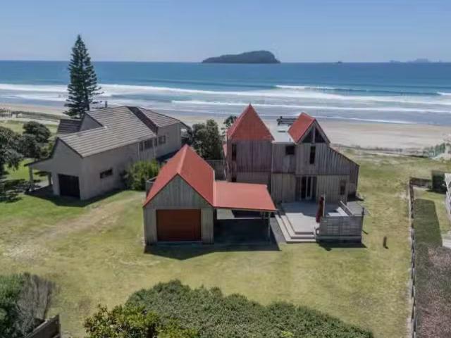 30 Champion Place, Pauanui, Thames Coromandel For Sale