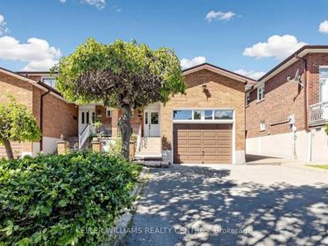 30 Clubhouse Court, Toronto, ON, M3L 2K5 house for sale | Listing ID W13634 | Royal LePage