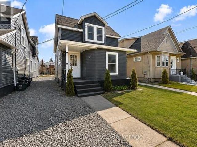 30 Division Street, St. Catharines E. Chester, ON, L2R 3G2 investment for lease | Listing ID X13469 | Royal LePage