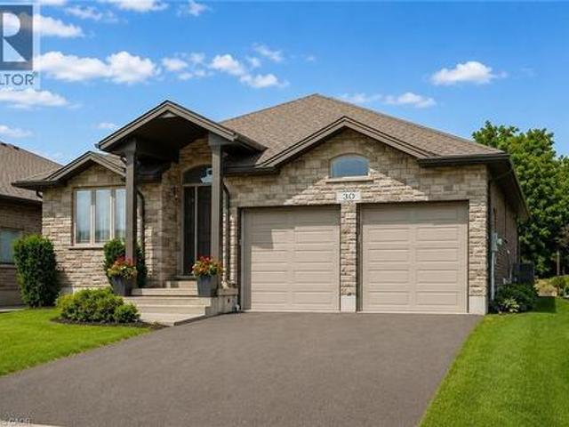 30 Duncan Court, Fergus, ON, N1M 0E9 house for sale | Listing ID 40837 | Royal LePage