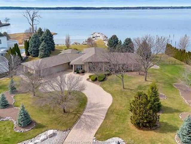 30 Emerald Lane, Amherstburg, ON, N9V 3R3 house for sale | Listing ID 26015 | Royal LePage