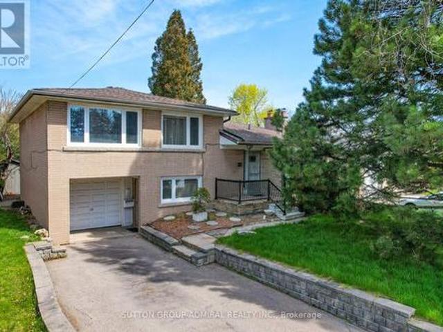 30 Foxwarren Drive, Toronto, ON, M2K 1L3 house for sale | Listing ID C13148 | Royal LePage