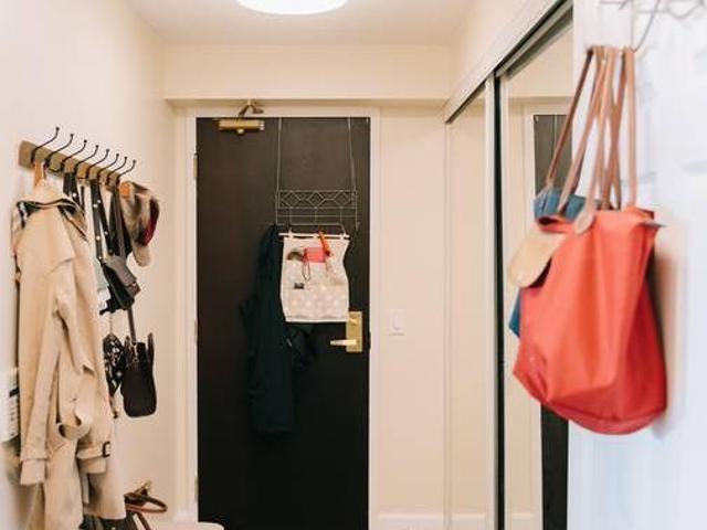 30 Grand Trunk Crescent 2315 Toronto ON M5J 3A4 2 Bedroom Condo for Rent for 2200 month