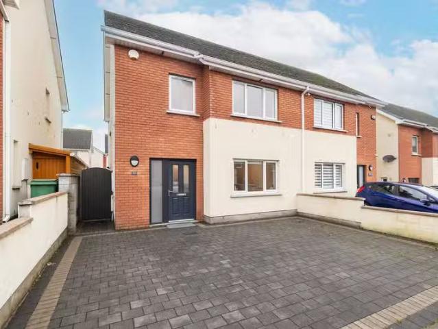 30 Hampton Gardens Avenue. Naul Road, Balbriggan, Co. Dublin.