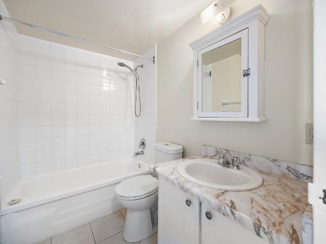 30 High Street East 1 Bedroom Apartment for Rent at 30 High St E, Mississauga, ON L5G 1J8 Port Credit