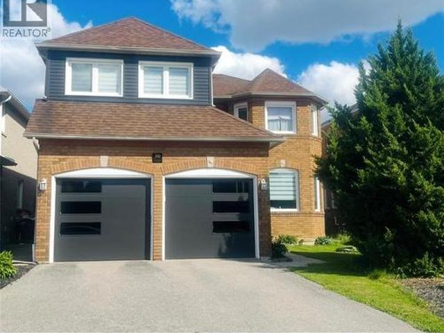 30 Hollybush Street, Brampton, ON, L6R 1A5 house for sale | Listing ID 40841 | Royal LePage