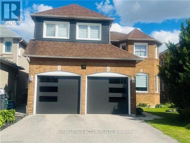 30 Hollybush Street, Brampton, ON, L6R 1A5 house for sale | Listing ID W13544 | Royal LePage