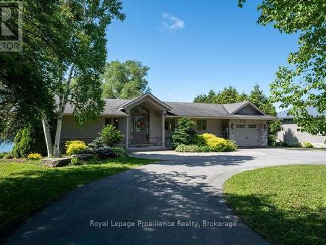 30 Hunt Lane, Quinte West Sidney Ward, ON, K8V 5P5 house for sale | Listing ID X13491 | Royal LePage