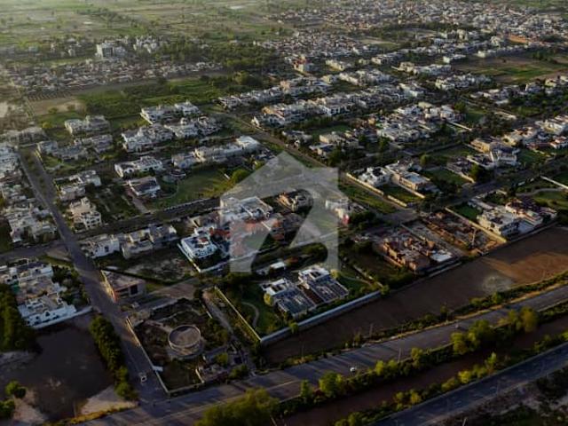 30 Kanal Commercial Plot for sale on Canal Road Near Queen Palace Marquee, Raya and Marhaba Petroleum