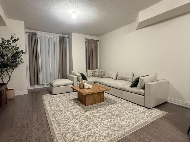 30 Karl Williams Lane, Markham | For Rent @ $2,900 | Condos. Ca