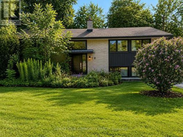 30 Knollside Drive, Richmond Hill, ON, L4C 4W6 house for lease | Listing ID N13659 | Royal LePage