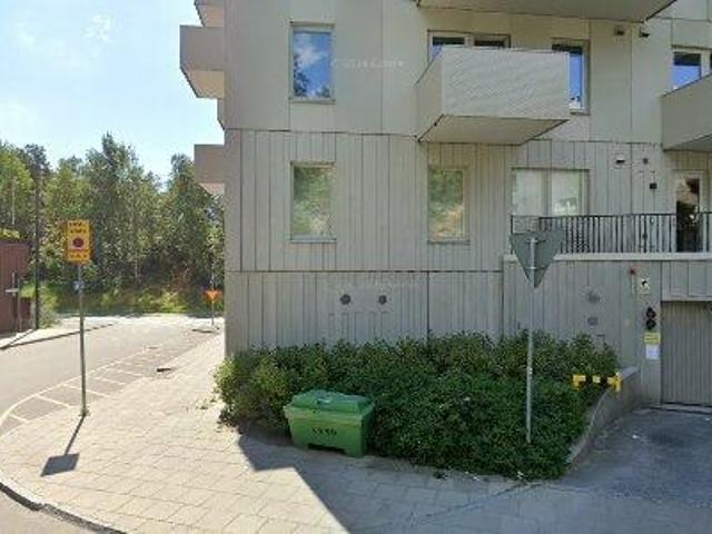 30 m2 lägenhet uthyres i Botkyrka
