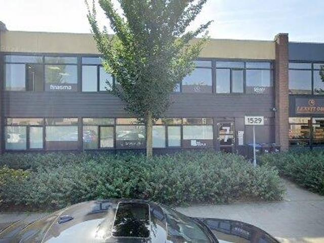 30 m2 office space for rent in Eindhoven