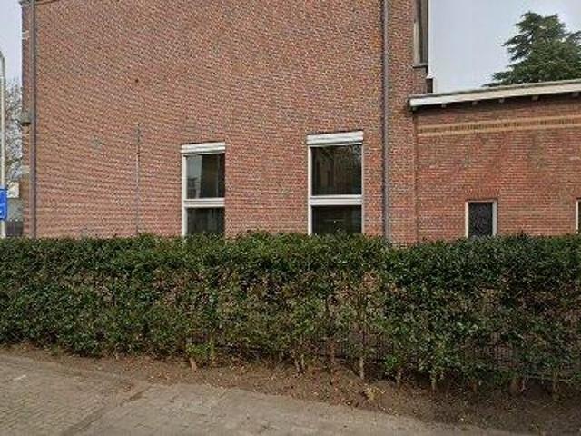 30 m2 office space for rent in Tilburg